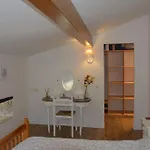 Holiday home Large 3 Bedroom Cottage Near Ruffec Bernac (Charente)