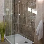 Large 3 Bedroom Near Ruffec Bernac