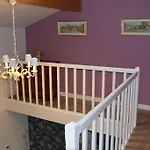 Large 3 Bedroom Near Ruffec 別荘 Bernac
