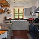 Large 3 Bedroom Near Ruffec 別荘
