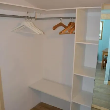 Large 3 Bedroom Near Ruffec *