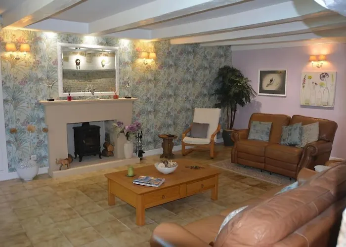 Vakantiehuis Large Near Ruffec *