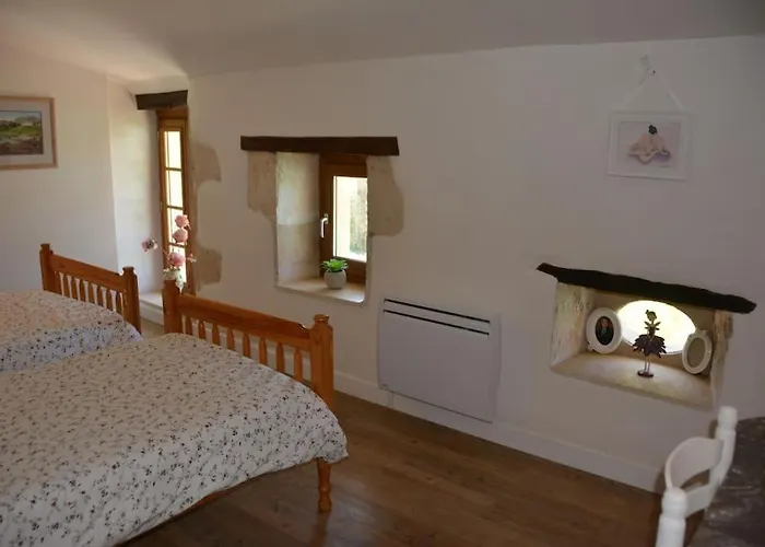 Vakantiehuis Large Near Ruffec